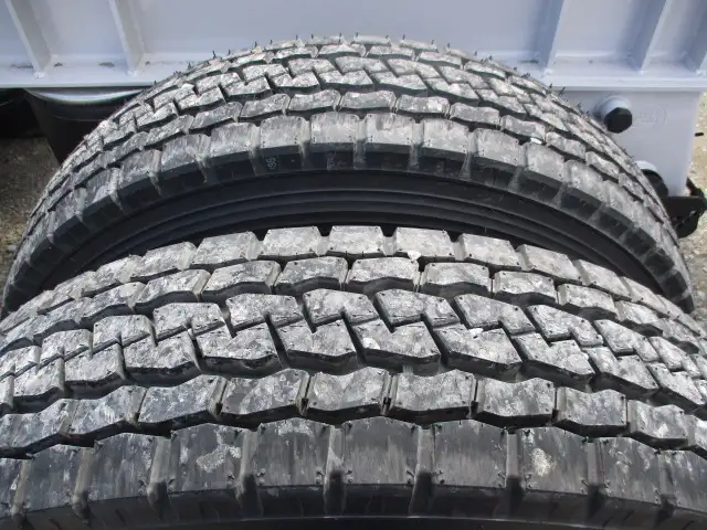 予備検付 未登録 トレクス 40FT3軸コンテナシャシ リフトアクスル(中軸残し) MG取付可 積載30,480kg 第五輪荷重11,500以上の画像18