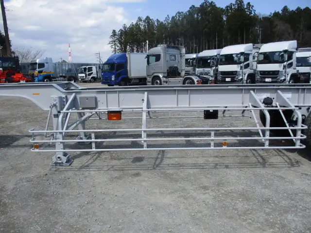 予備検付 未登録 トレクス 40FT3軸コンテナシャシ リフトアクスル(中軸残し) MG取付可 積載30,480kg 第五輪荷重11,500以上の画像19