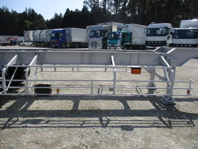 予備検付 未登録 トレクス 40FT3軸コンテナシャシ リフトアクスル(中軸残し) MG取付可 積載30,480kg 第五輪荷重11,500以上の画像20