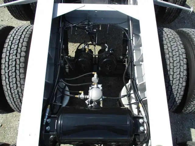 予備検付 未登録 トレクス 40FT3軸コンテナシャシ リフトアクスル(中軸残し) MG取付可 積載30,480kg 第五輪荷重11,500以上の画像32