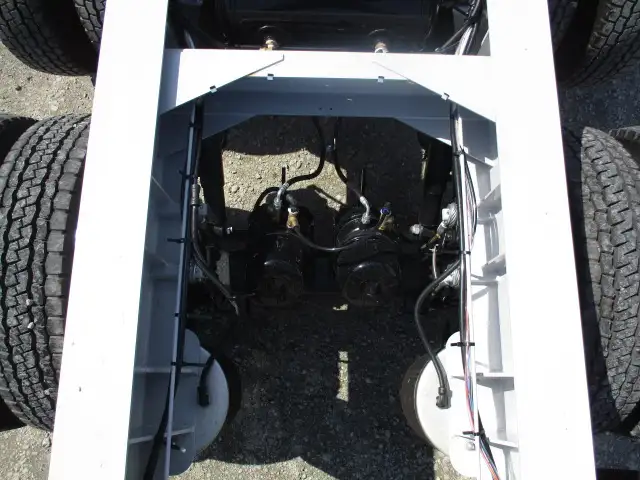 予備検付 未登録 トレクス 40FT3軸コンテナシャシ リフトアクスル(中軸残し) MG取付可 積載30,480kg 第五輪荷重11,500以上の画像33