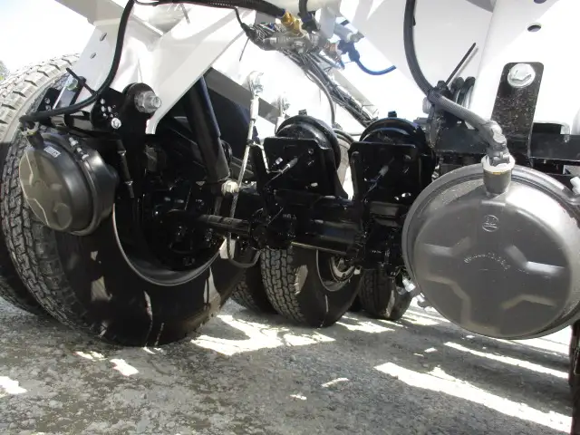 予備検付　未登録　トレクス　40FT3軸コンテナシャシ　リフトアクスル(中軸残し)　MG取付可　積載30,480kg　第五輪荷重11,500以上の画像25