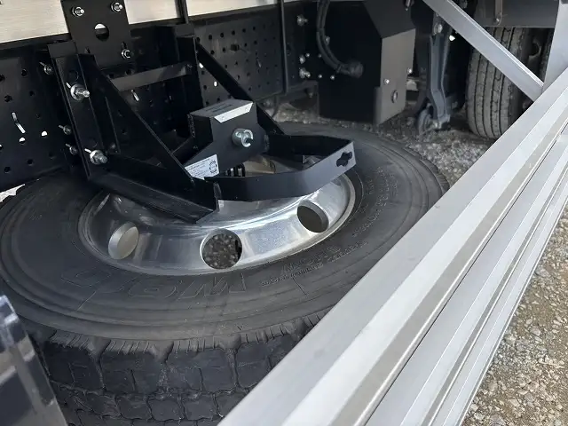 令和6年 いすゞ 増トンアルミウイング 62ワイド 積載:8,100kg MT ハイルーフの画像14