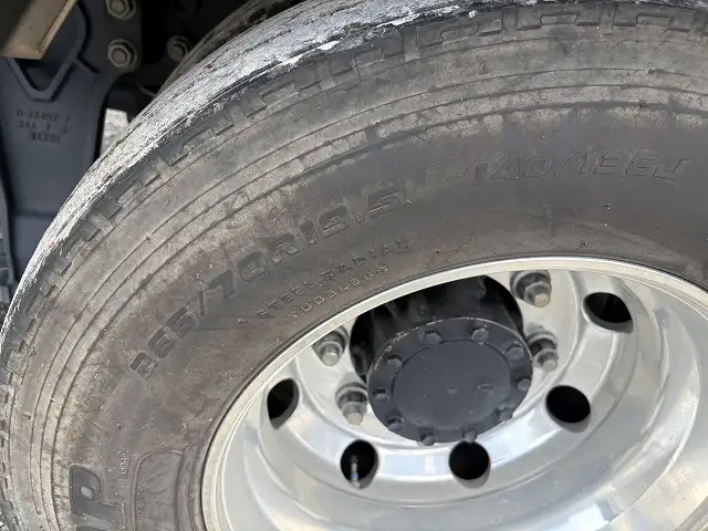 令和6年 いすゞ 増トンアルミウイング 62ワイド 積載:8,100kg MT ハイルーフの画像16