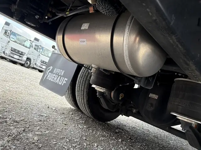 令和6年 いすゞ 増トンアルミウイング 62ワイド 積載:8,100kg MT ハイルーフの画像23