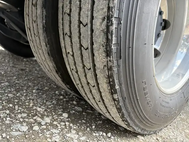 令和6年 いすゞ 増トンアルミウイング 62ワイド 積載:8,100kg MT ハイルーフの画像25