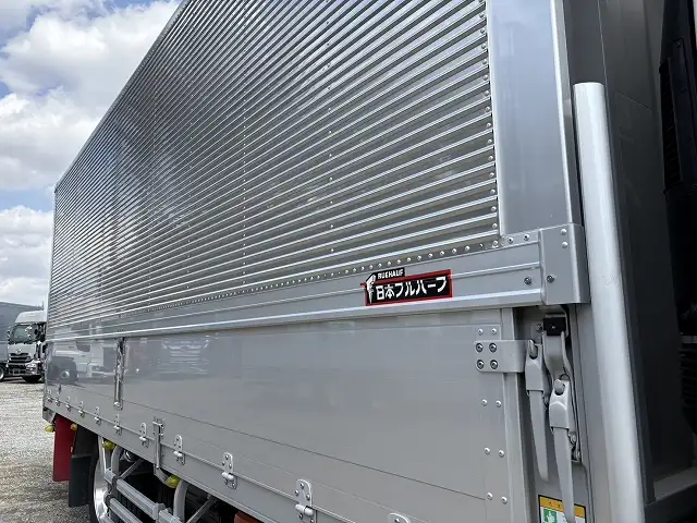令和6年 いすゞ 増トンアルミウイング 62ワイド 積載:8,100kg MT ハイルーフの画像28