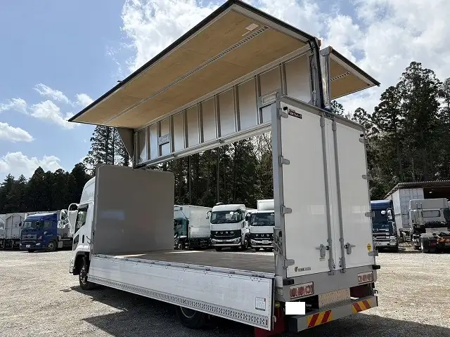 令和6年 いすゞ 増トンアルミウイング 62ワイド 積載:8,100kg MT ハイルーフの画像38