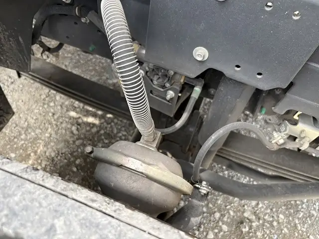 令和6年 いすゞ 増トンアルミウイング 62ワイド 積載:8,100kg MT ハイルーフの画像41