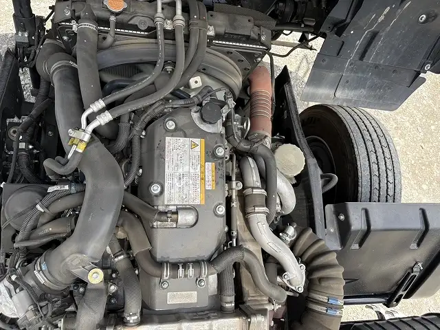 令和6年 いすゞ 増トンアルミウイング 62ワイド 積載:8,100kg MT ハイルーフの画像48