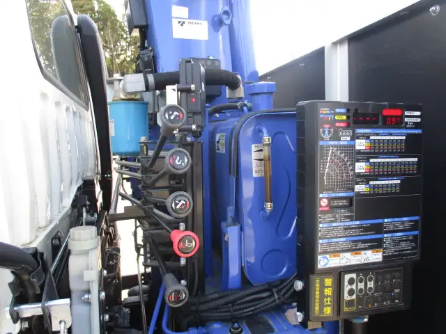 令和6年 三菱 6500ワイド クレーン付きセルフ アルミ平 タダノ 4段クレーン の画像31