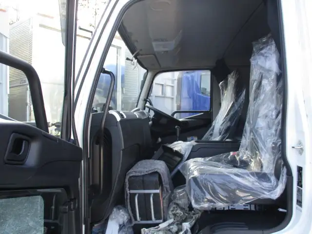 令和6年 三菱 6500ワイド クレーン付きセルフ アルミ平 タダノ 4段クレーン の画像54