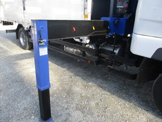 令和6年 三菱 6メーターワイド クレーン付きアルミ平 タダノ 4段 ラジコンの画像24