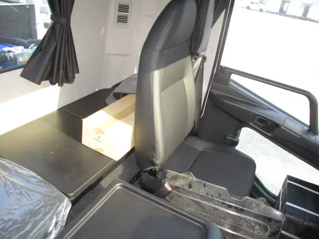 令和6年 三菱 6メーターワイド クレーン付きアルミ平 タダノ 4段 ラジコンの画像34