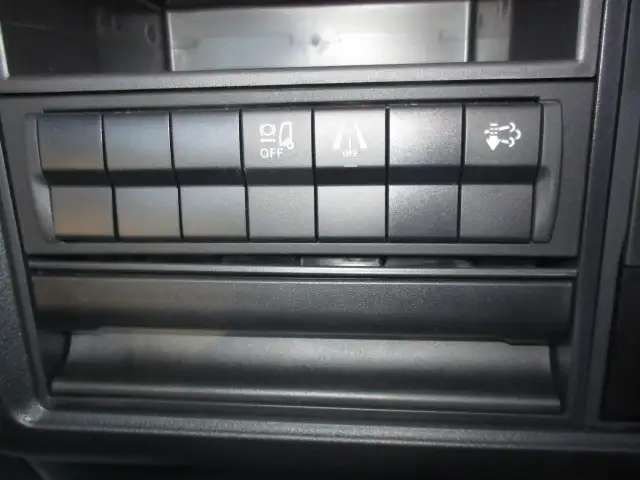 令和6年 三菱 6メーターワイド クレーン付きアルミ平 タダノ 4段 ラジコンの画像36