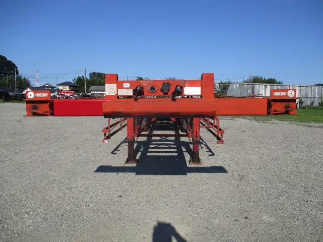 平成23年　フルハーフ　40FT3軸コンテナシャシ　リーフサス　積載：30,480㎏　第五輪：11,040㎏以上の画像2