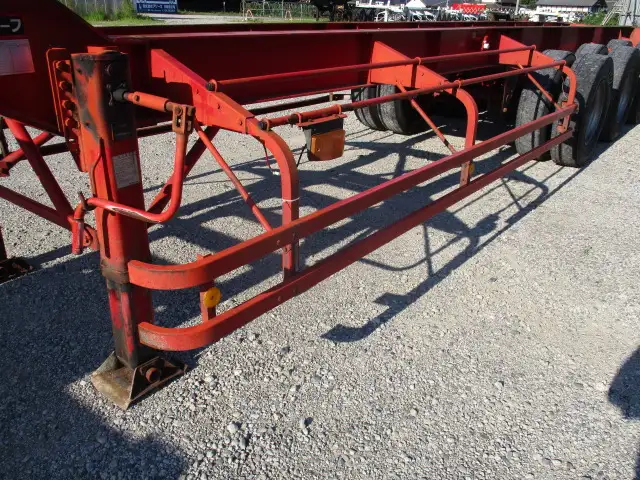 平成23年　フルハーフ　40FT3軸コンテナシャシ　リーフサス　積載：30,480㎏　第五輪：11,040㎏以上の画像16