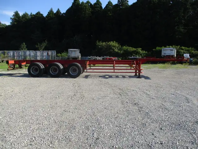 平成23年　フルハーフ　40FT3軸コンテナシャシ　リーフサス　積載：30,480㎏　第五輪：11,040㎏以上の画像4
