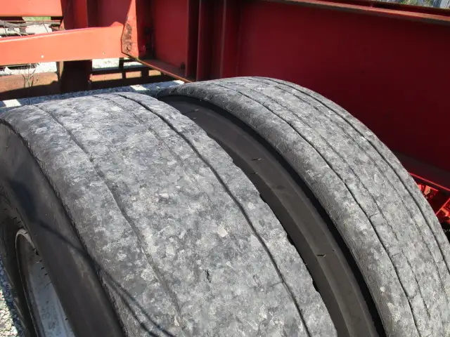 平成23年　フルハーフ　40FT3軸コンテナシャシ　リーフサス　積載：30,480㎏　第五輪：11,040㎏以上の画像39