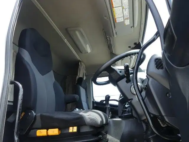 平成26年06月中古大型平ボディ日野プロフィアの画像35