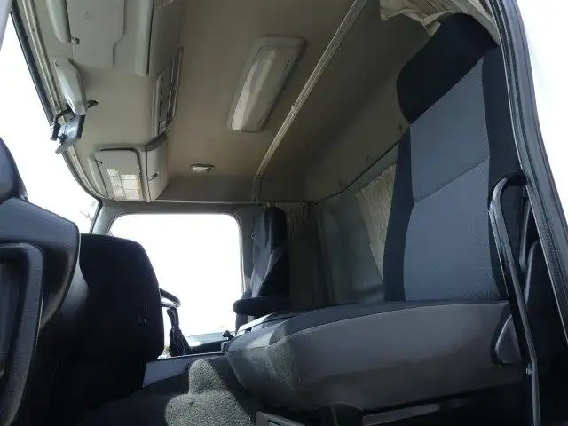 平成26年06月中古大型平ボディ日野プロフィアの画像36