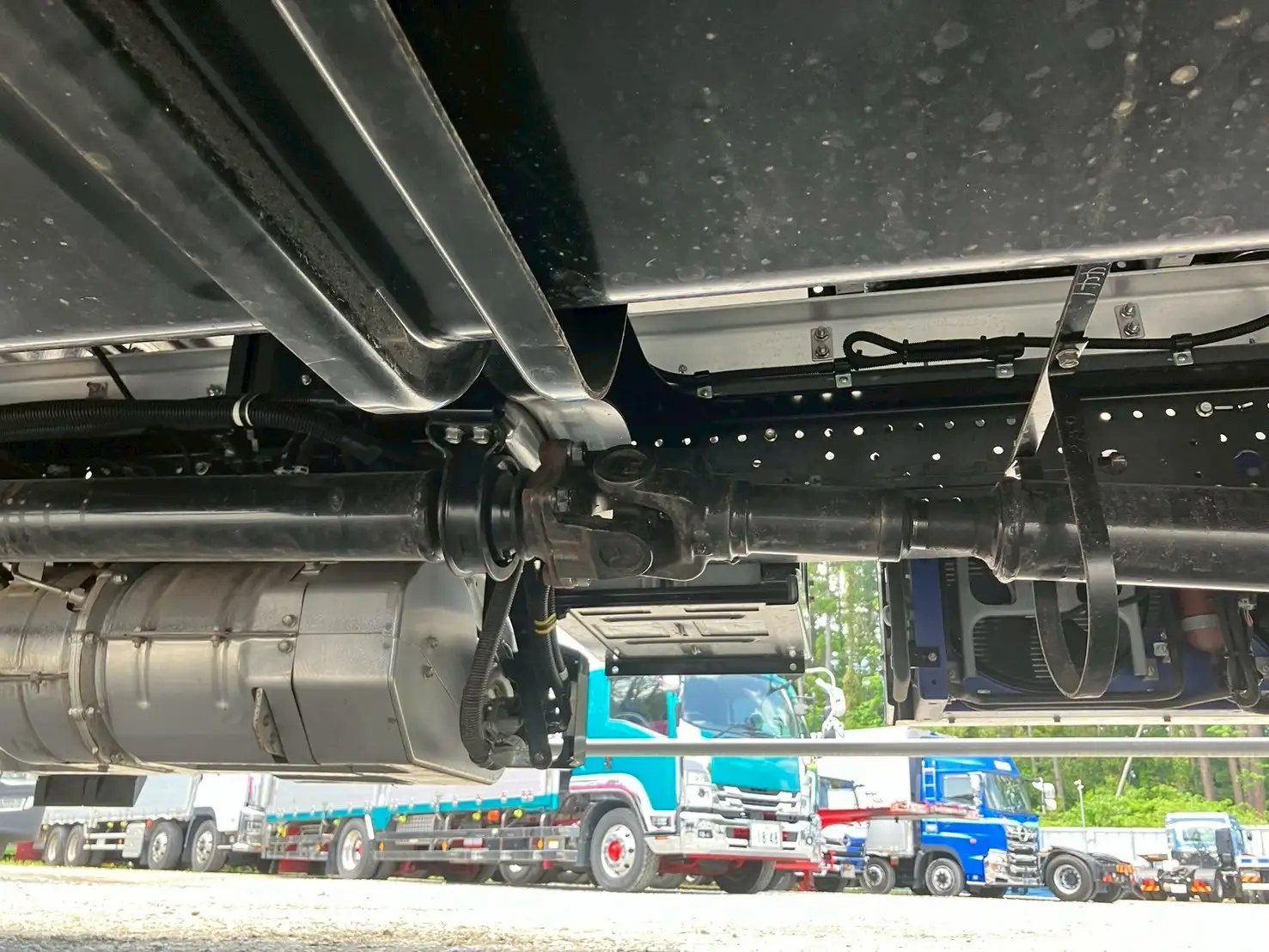 ☆車検付き(R7.6.29)☆　令和5年　いすゞ 4t冷凍バン 　MT6　走行距離:1,354㎞　積載:2,350㎏　横ドア有　240馬力の画像42