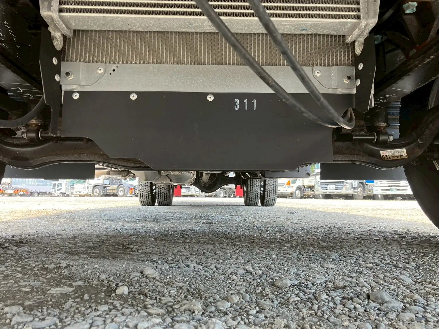 ☆車検付き(R7.6.29)☆　令和5年　いすゞ 4t冷凍バン 　MT6　走行距離:1,354㎞　積載:2,350㎏　横ドア有　240馬力の画像46