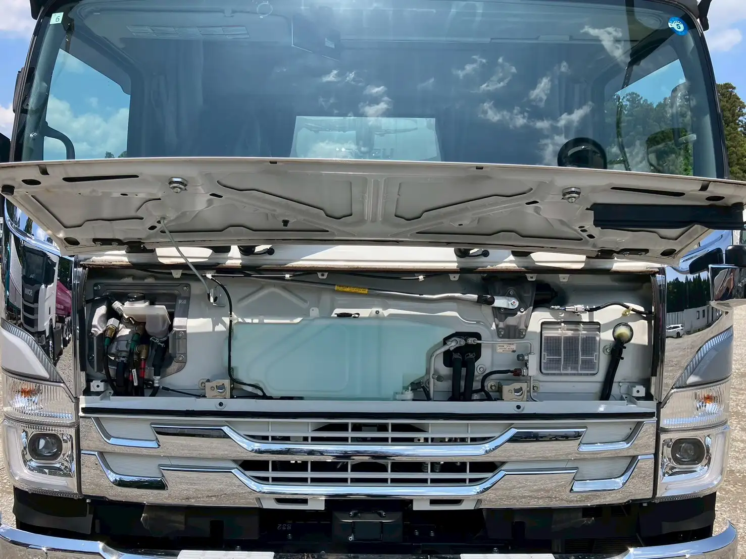 ☆車検付き(R7.6.29)☆　令和5年　いすゞ 4t冷凍バン 　MT6　走行距離:1,354㎞　積載:2,350㎏　横ドア有　240馬力の画像48