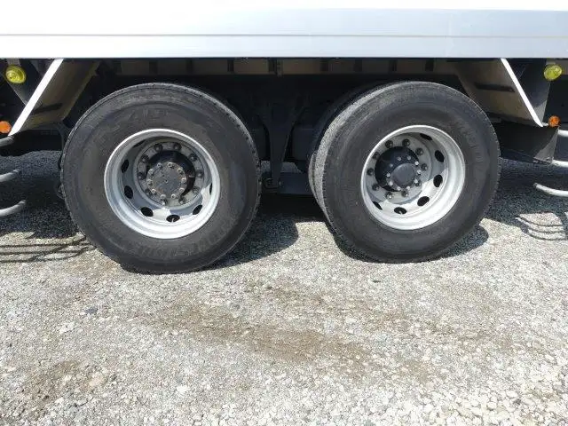 平成27年06月中古大型冷凍バン・ウィング日産UDクオンの画像17