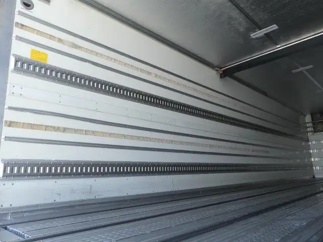 平成27年06月中古大型冷凍バン・ウィング日産UDクオンの画像29