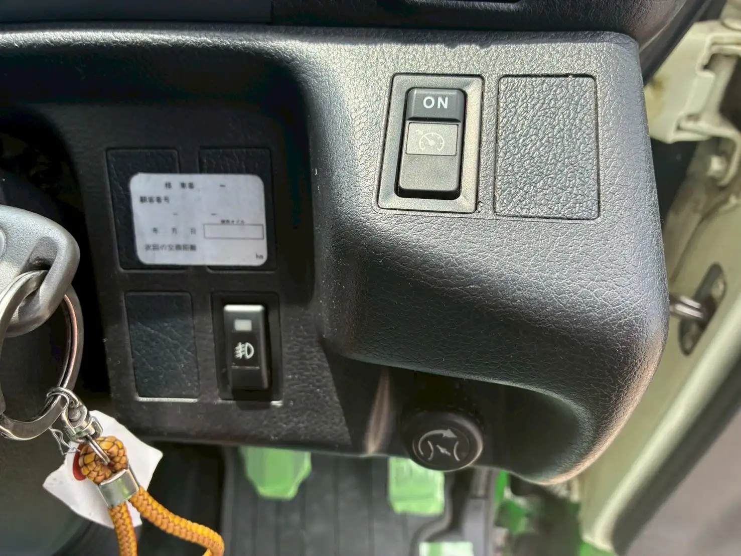 平成24年 日野 増トンミルクタンクローリー タンク容量:8,100L 走行距離:約27万㎞ MT6 シャワーボール付きの画像16