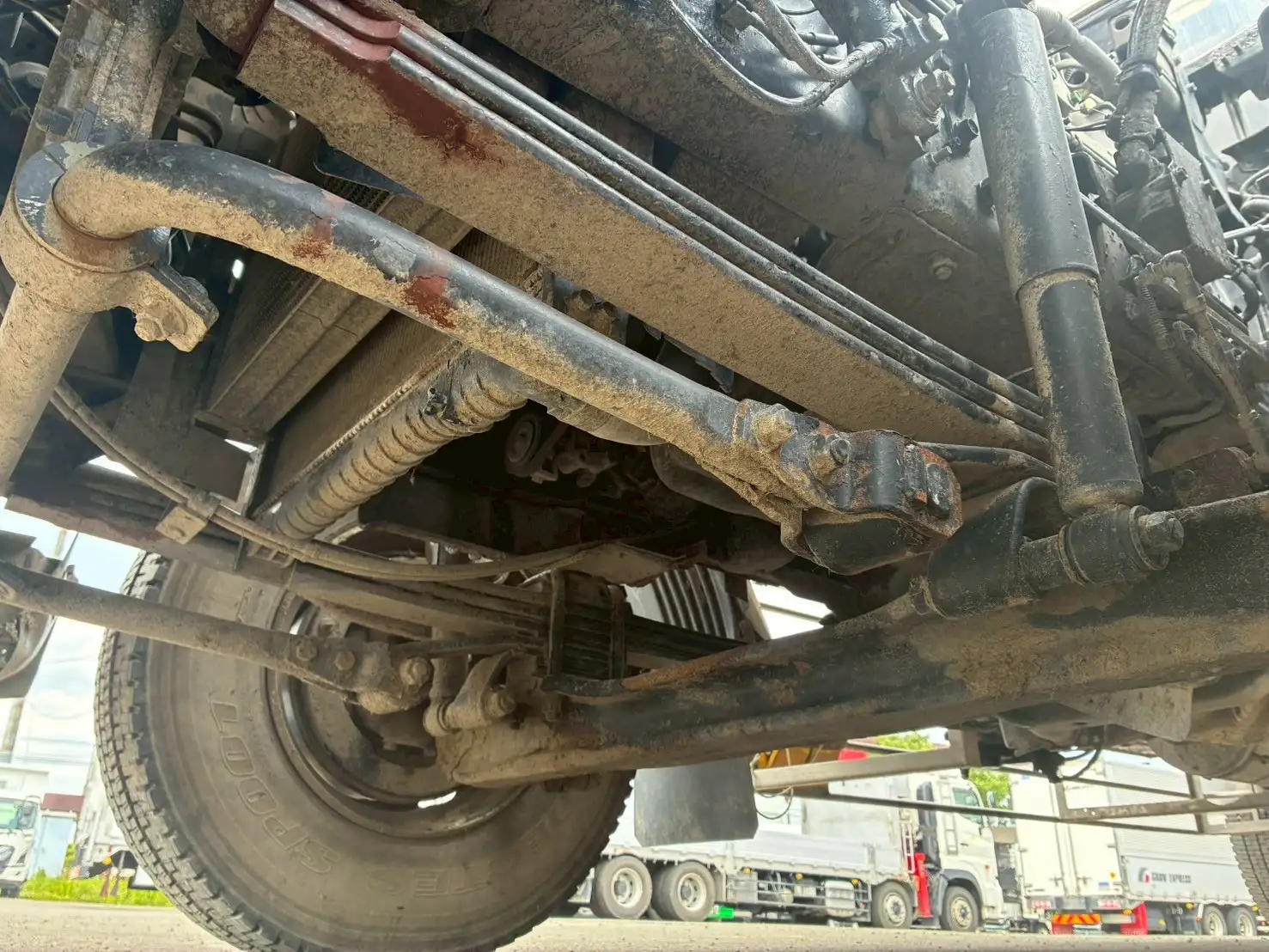 平成24年 日野 増トンミルクタンクローリー タンク容量:8,100L 走行距離:約27万㎞ MT6 シャワーボール付きの画像35