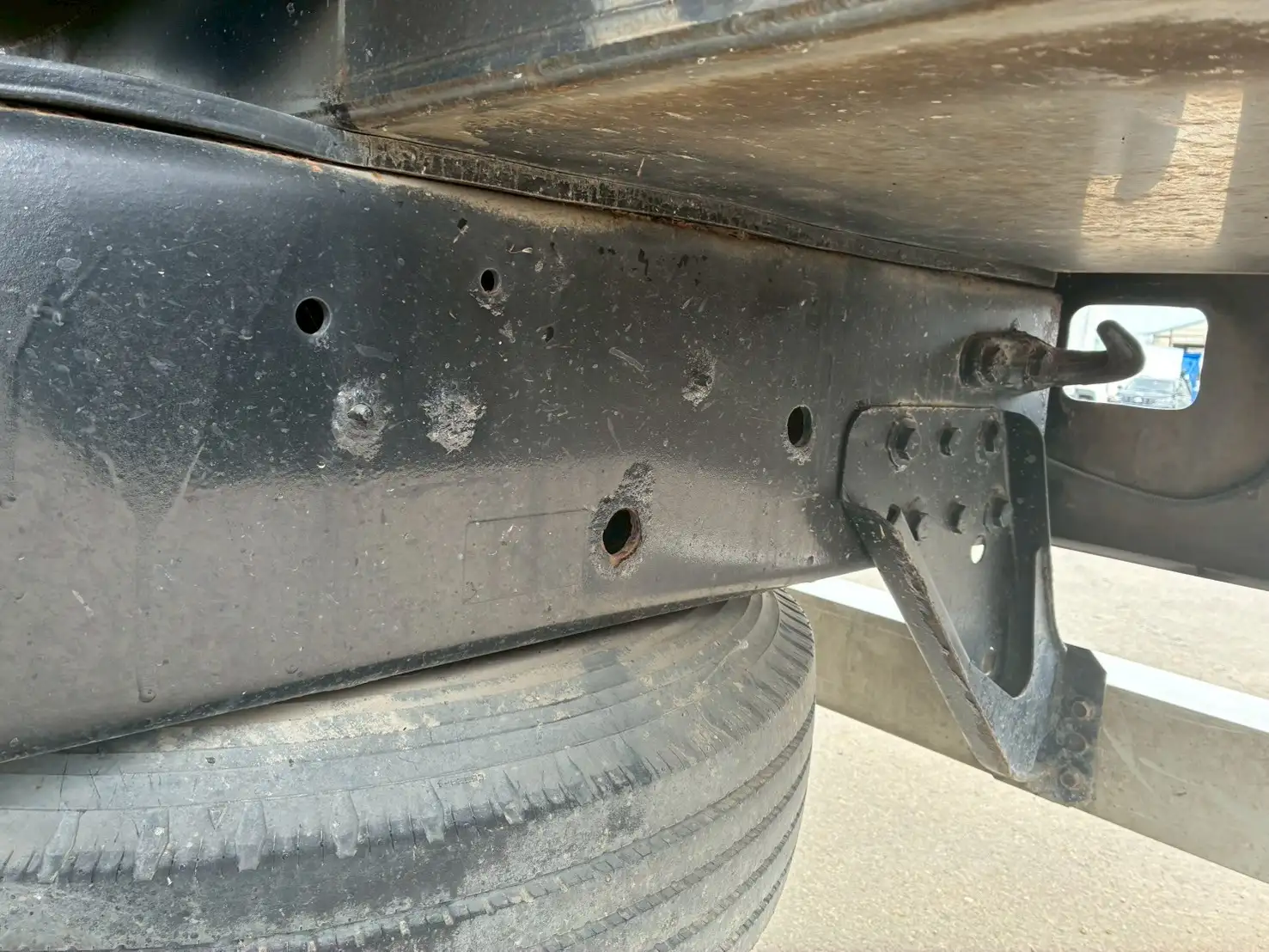 平成24年 日野 増トンミルクタンクローリー タンク容量:8,100L 走行距離:約27万㎞ MT6 シャワーボール付きの画像39