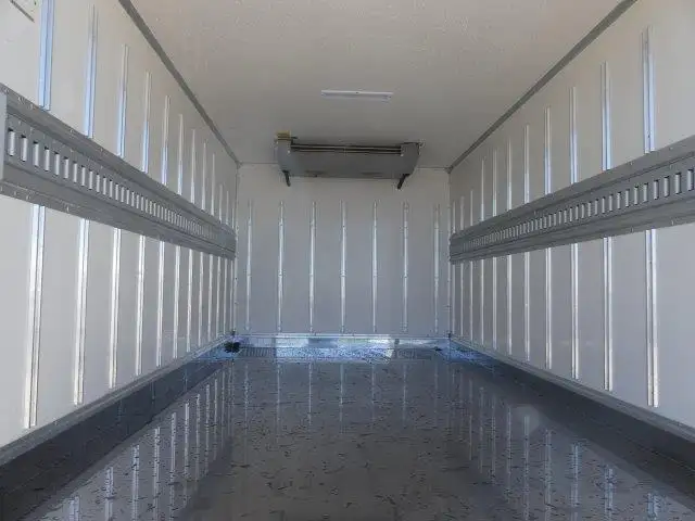 令和05年04月中古小型冷凍バン・ウィングいすゞエルフの画像18