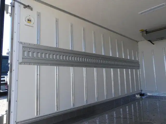 令和05年04月中古小型冷凍バン・ウィングいすゞエルフの画像19