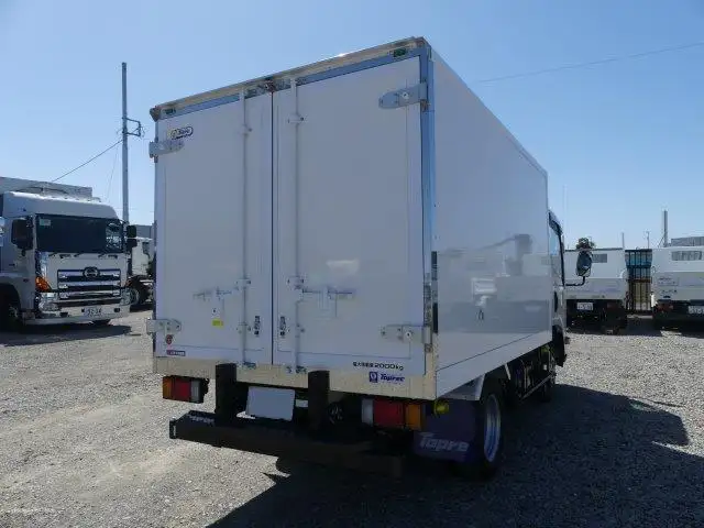 令和05年04月中古小型冷凍バン・ウィングいすゞエルフの画像5