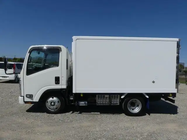 令和05年04月中古小型冷凍バン・ウィングいすゞエルフの画像8