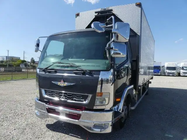 平成25年11月中古小型アルミバン・ウィング三菱ふそうファイターの画像1