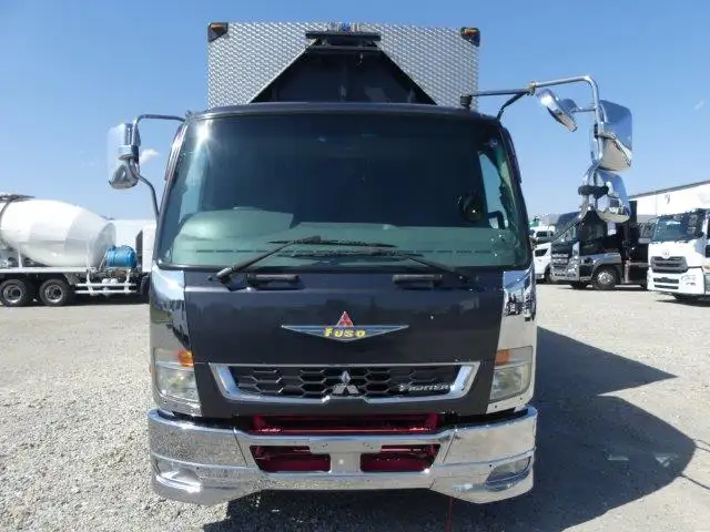 平成25年11月中古小型アルミバン・ウィング三菱ふそうファイターの画像2