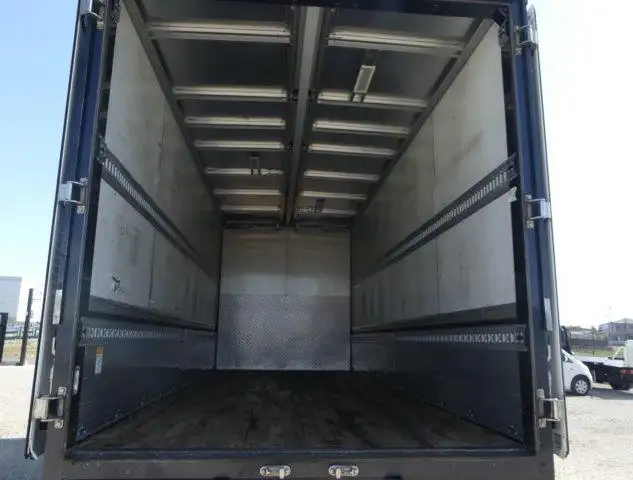 平成25年11月中古小型アルミバン・ウィング三菱ふそうファイターの画像19