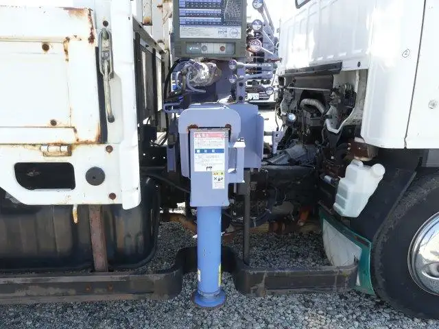 【神奈川県厚木市保管】平成16年　いすゞ　4段クレーン　走行：23,000km　積載：3,000kgの画像15