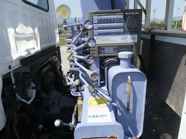 【神奈川県厚木市保管】平成16年　いすゞ　4段クレーン　走行：23,000km　積載：3,000kgの画像28