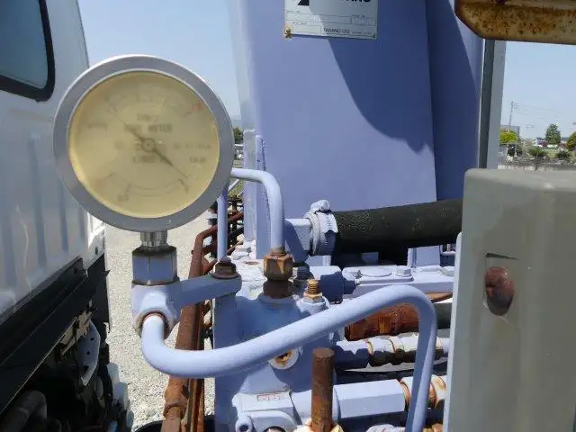 【神奈川県厚木市保管】平成16年　いすゞ　4段クレーン　走行：23,000km　積載：3,000kgの画像29