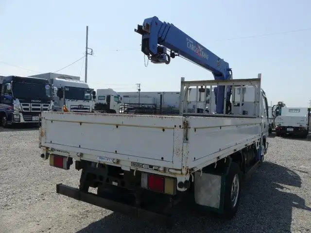 【神奈川県厚木市保管】平成16年　いすゞ　4段クレーン　走行：23,000km　積載：3,000kgの画像5