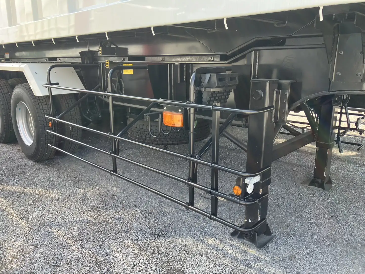 【ラスト1台!】未使用車  令和7年式 トレクス 産廃用ダンプトレーラ 40㎥!!の画像17