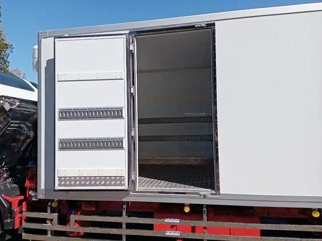 令和06年02月中古増トン冷凍バン・ウィングいすゞフォワードの画像23