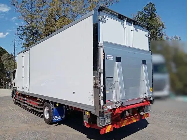 令和06年02月中古増トン冷凍バン・ウィングいすゞフォワードの画像4