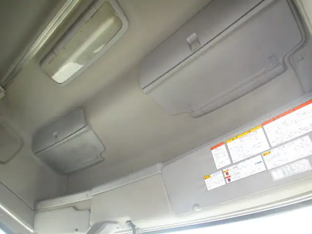 ★車検付R7.10.28★ H26 日野 トラクターヘッド AT 450馬力 ハイルーフ メッキ アルミホイール の画像28