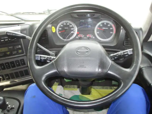 ★車検付R7.10.28★ H26 日野 トラクターヘッド AT 450馬力 ハイルーフ メッキ アルミホイール の画像38