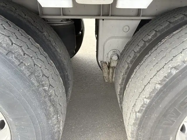 車検:R7.8.21迄 令和4年 東邦 13m3軸ウィングトレーラー リフトアクスル(後軸残し)積載:27,400㎏ 第五輪荷重:11,310㎏以上の画像12